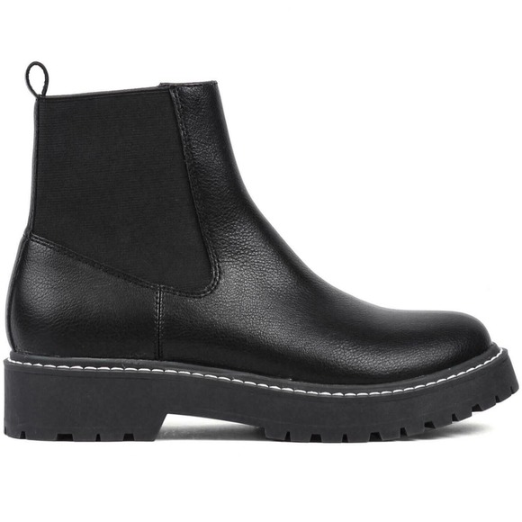 Dolce Vita Shoes - *LAST ONE* DV by Dolce Vita Lobera Chelsea Slip On Boots Black